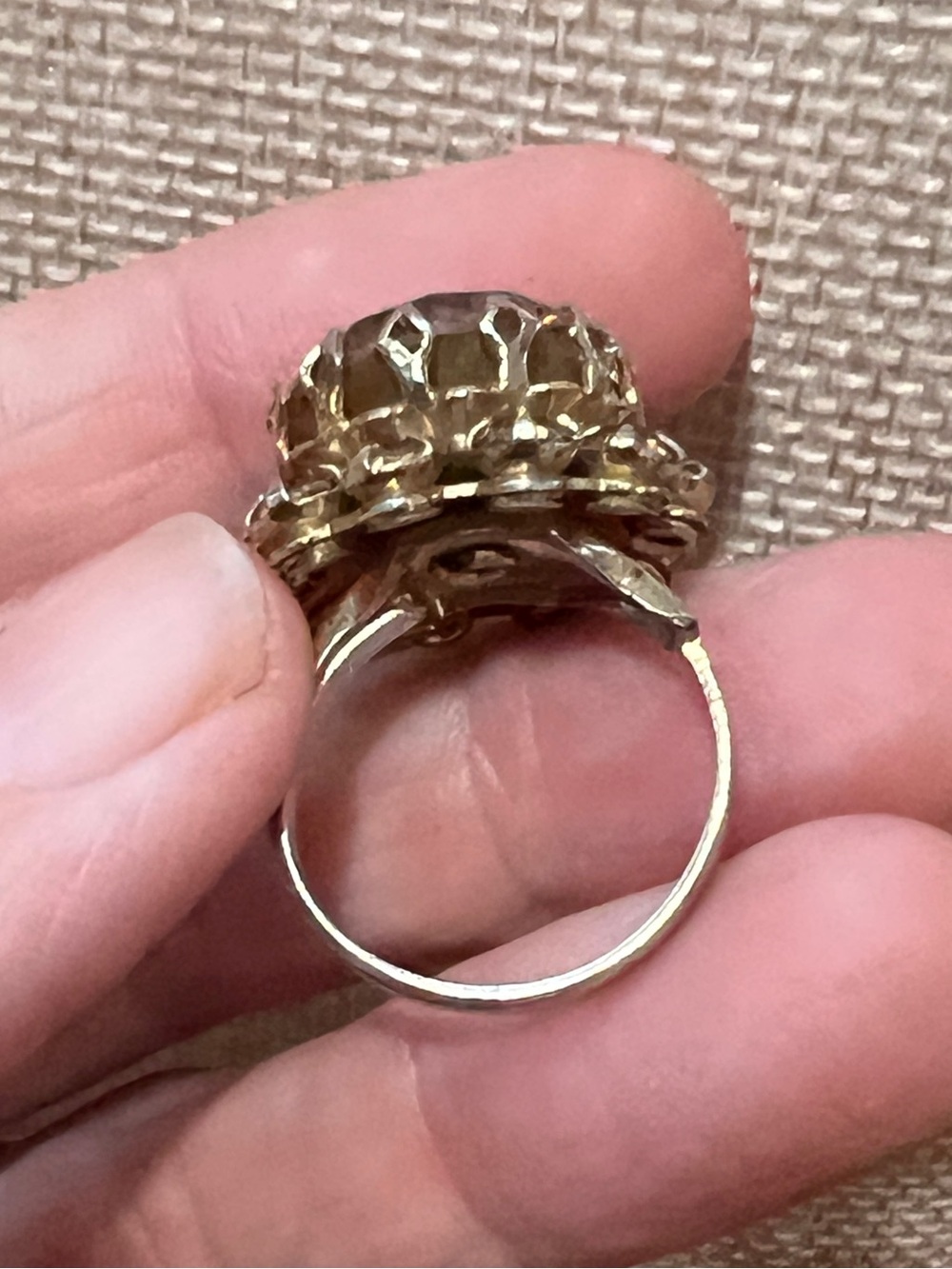 Vintage Gold-Tone Amber Crystal Cocktail Ring - Adjustable - Picture 2 of 10